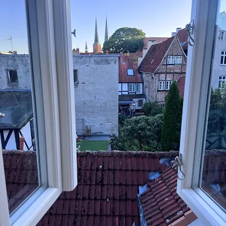 Altstadthaus No 18 * Lübeck